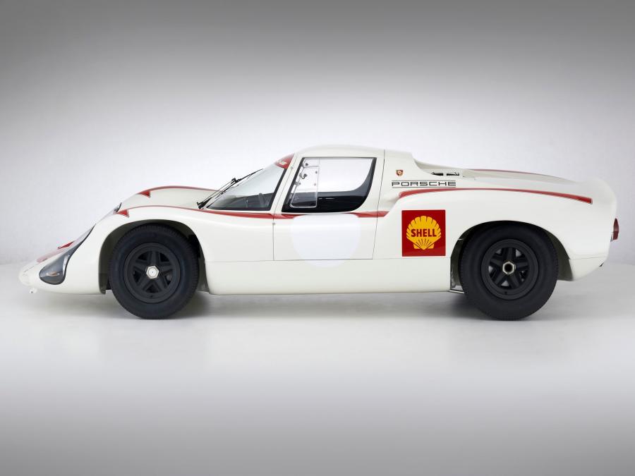  Porsche 910-8 1967 года  (фото 10 из 20)